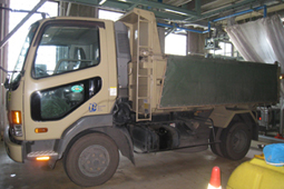 産廃(汚泥)運搬用専用車